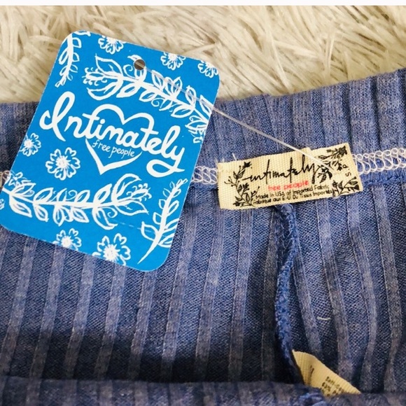 🎬FREE PEOPLE TAKE TWO LOUNGE SET🎬 - Picture 10 of 11